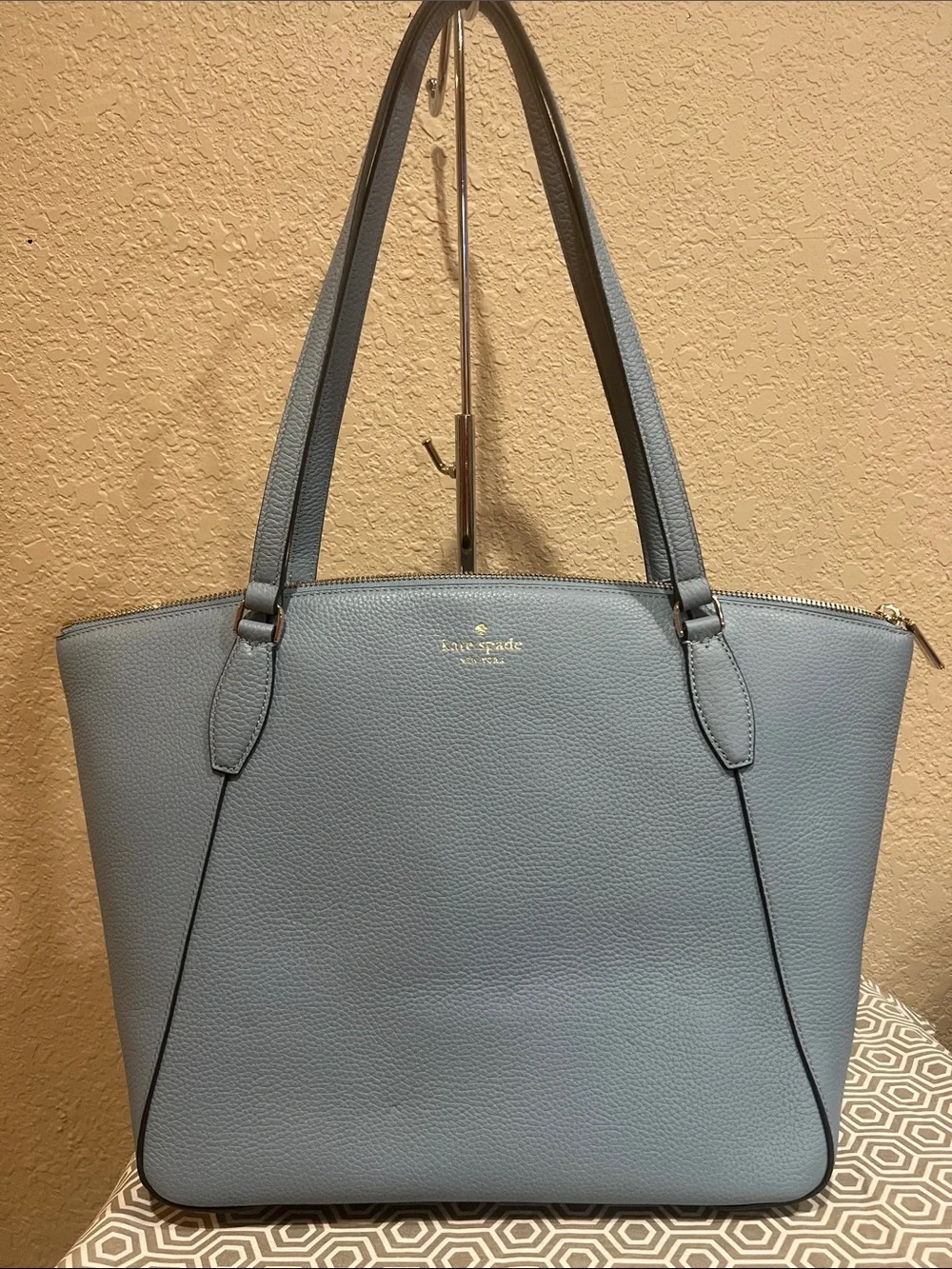 kate spade Pebbled LeatherTote polished blue (403) Monica. KC466
